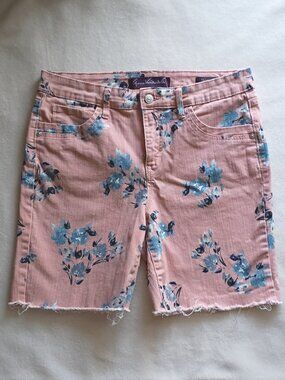 Gloria Vanderbilt Skimmer Size 8 Cut Offs Short